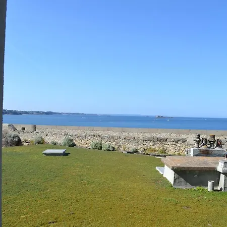 La Porte Pierre-logis Intra Muros Saint-Malo